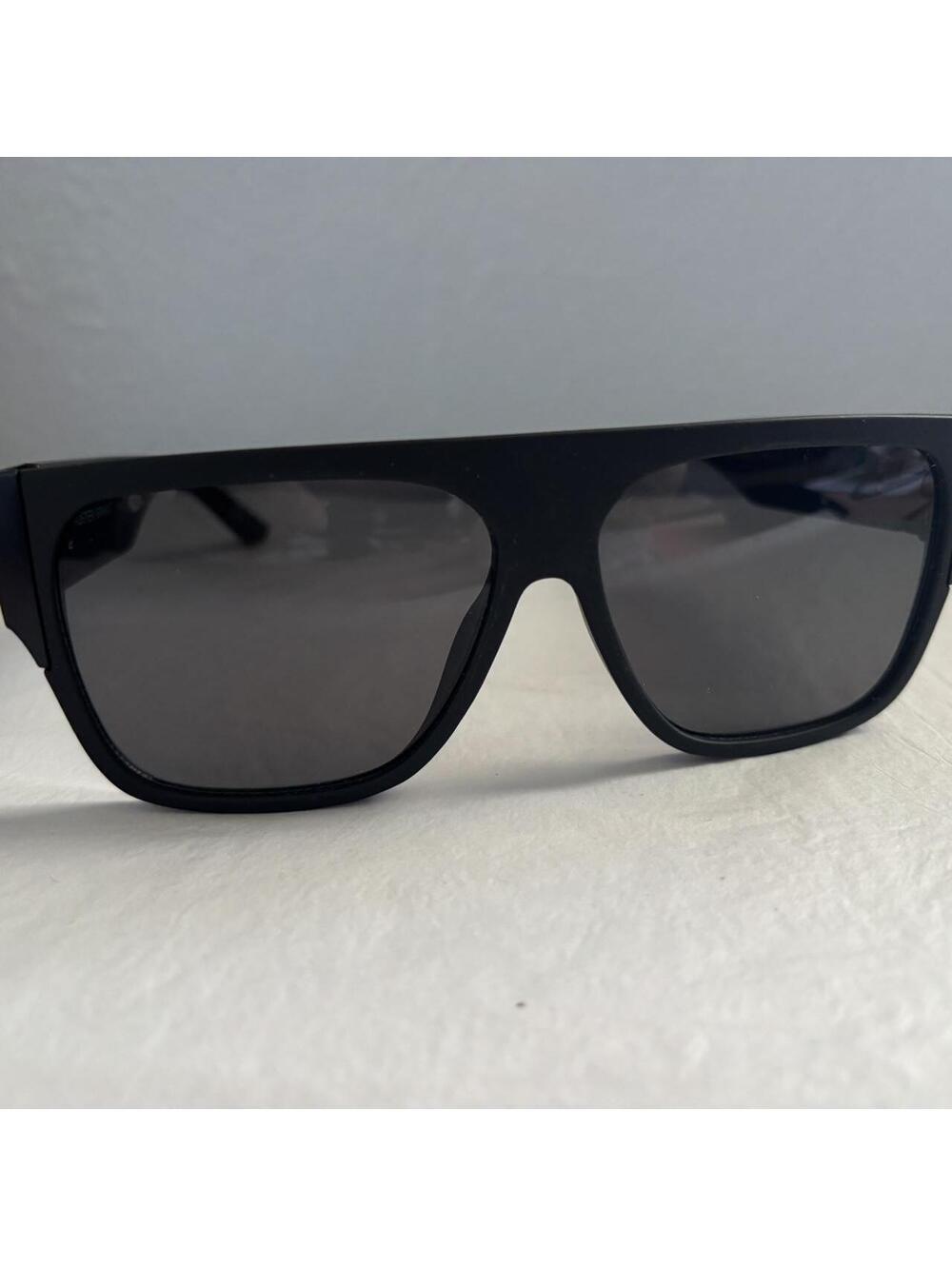 Foster Grant Men's Black Sunglass